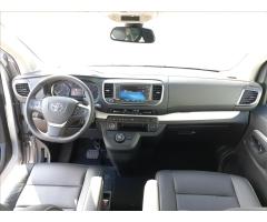 Toyota ProAce Verso 1.9 D-4D 180k AT  VIP 7míst WEBASTO - 9