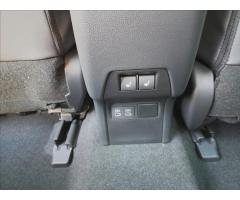 Toyota Prius 2,0 Plug-in Hybrid 223k  Executive - 11