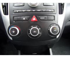 Kia Ceed 1,4 CVVT Active 1maj.ČR - 18