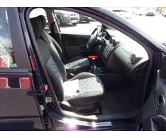 Ford Fiesta 1,6 TDCi Ambiente - 8