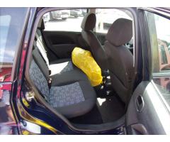 Ford Fiesta 1,6 TDCi Ambiente - 10