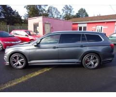 Volkswagen Passat 2,0 TDI 140kW DSG Highline R-line - 6