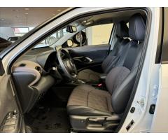 Toyota Yaris Cross 1,5 HEV e-CVT Executive - 7