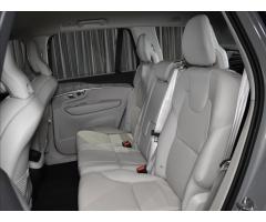 Volvo XC90 2,0 B5 AWD Core pouze 6000 KM - 9