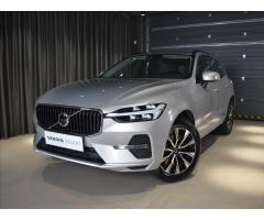 Volvo XC60 2,0 B4 AWD Plus Dark bezklíč - 1