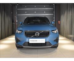 Volvo XC40 2,0 B3 Core Bezklíč - 5