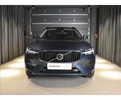 Volvo XC60 2,0 B4 FWD Core - 6