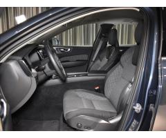 Volvo XC60 2,0 B4 FWD Core - 8