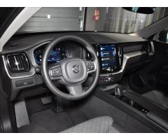 Volvo XC60 2,0 B4 FWD Core - 13