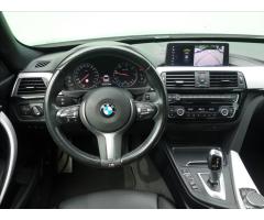 BMW Řada 3 2,0 320d xDrive MSPORT GT - 16