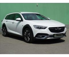 Opel Insignia 2,0 CDTi 154kW COUNTRY TOURER - 11