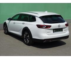 Opel Insignia 2,0 CDTi 154kW COUNTRY TOURER - 15