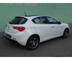 Alfa Romeo Giulietta 2,0 128kW TCT SERVISKA - 6