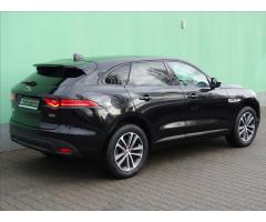 Jaguar F-Pace 2,0 20d AWD PRESTIGE - 8