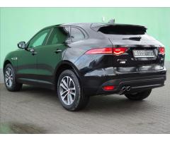 Jaguar F-Pace 2,0 20d AWD PRESTIGE - 14