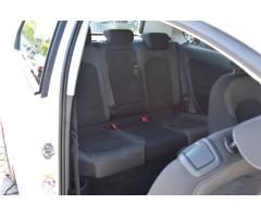 Volkswagen Golf 1.6 TDi 85kw Comfortline - 19