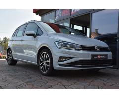 Volkswagen Golf Variant R-Line mHEV DSG Zlevněno o 16 000 Kč