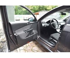 Volkswagen Passat 1.4 TSi 90 kw Sportline - 13