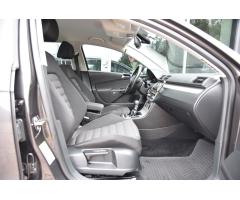 Volkswagen Passat 1.4 TSi 90 kw Sportline - 19