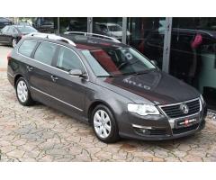 Volkswagen Passat 1.4 TSi 90 kw Sportline - 24