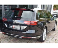 Volkswagen Passat 2.0 TDi 110 kw Highline - 8