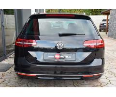 Volkswagen Passat 2.0 TDi 110 kw Highline - 9