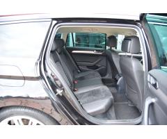 Volkswagen Passat 2.0 TDi 110 kw Highline - 21