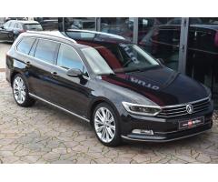 Volkswagen Passat 2.0 TDi 110 kw Highline - 23