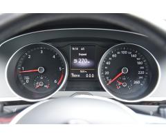 Volkswagen Passat 2.0 TDi 110 kw Highline - 28