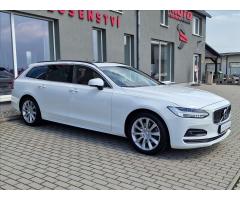 Volvo V90 2.0 B4 AWD Momentum Pro,1.Maj - 2