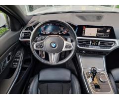 BMW Řada 3 320d xDrive,M Sport,ČR,1.Maj. - 12