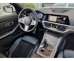 BMW Řada 3 320d xDrive,M Sport,ČR,1.Maj. - 38