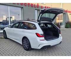 BMW Řada 3 320d xDrive,M Sport,ČR,1.Maj. - 40