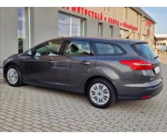 Ford Focus 1.5 TDCI Titanium,ČR,1.Maj. - 7