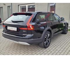 Volvo V90 D5 AWD Cross Country,ČR,1.Maj - 10