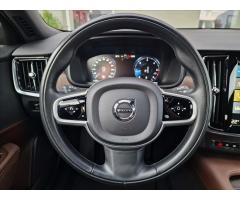 Volvo V90 D5 AWD Cross Country,ČR,1.Maj - 21