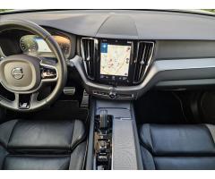 Volvo XC60 2.0 B4 AWD R-Design,ČR,1.Maj. - 24