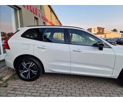 Volvo XC60 2.0 B4 AWD R-Design,ČR,1.Maj. - 40