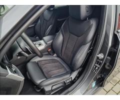 BMW Řada 3 320d xDrive M Sport,ČR,1.Maj. - 36