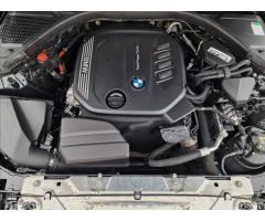 BMW Řada 3 320d xDrive M Sport,ČR,1.Maj. - 42