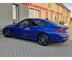 BMW Řada 3 320d xDrive M Sport,ČR,1.Maj. - 7