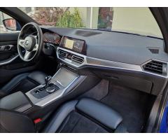 BMW Řada 3 320d xDrive M Sport,ČR,1.Maj. - 13