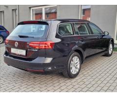 Volkswagen Passat 2.0 TDI DSG Comfortline,ČR - 10