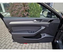 Volkswagen Passat 2.0 TDI DSG Comfortline,ČR - 37