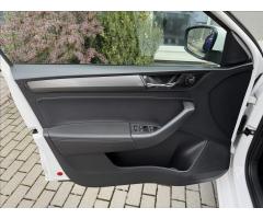 Škoda Rapid 1.0TSI 81kW Style DSG,ČR,1Maj - 36