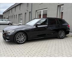 BMW Řada 3 320d xDrive,M Sport,ČR,1.Maj - 2