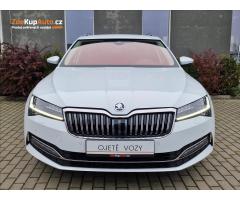 ŠKODA SUPERB COMBI 2.0TDI 140 LAURIN&K 4X4 DSG 7ST