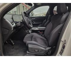 BMW X1 2.0 23i xDrive,M Sport,ČR - 19