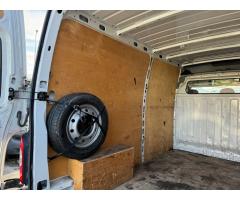 Renault Master 2,5 CDi 100PS L2H2  142tis.km - 32