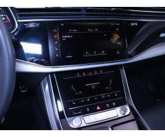 Audi Q8 3,0 50 TDI CZ S-line 1.Maj DPH - 30